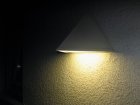 Voll abgeschirmte Hausbeleuchtung, die kein Licht direkt nach oben strahlt und auch nicht blendet
