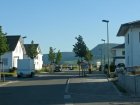 Wohnstra&szlig;e mit voll abgeschirmten Leuchten